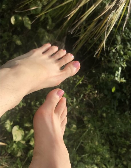 興奮した熟女OnlyFans アートヌード 写真