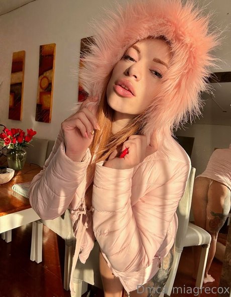 女子高生OnlyFans 美しい裸 写真