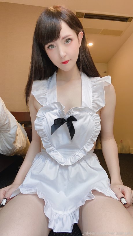 曲線美の裸OnlyFans セクシー裸 ギャラリー