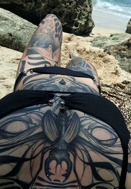 シーメールランジェリーOnlyFans セックス ギャラリー