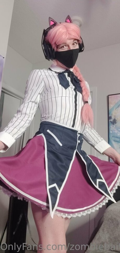 エモオンリーファン セクシーxxx 画像