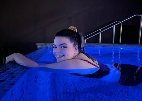 zoey johnson アダルトモデル 画像