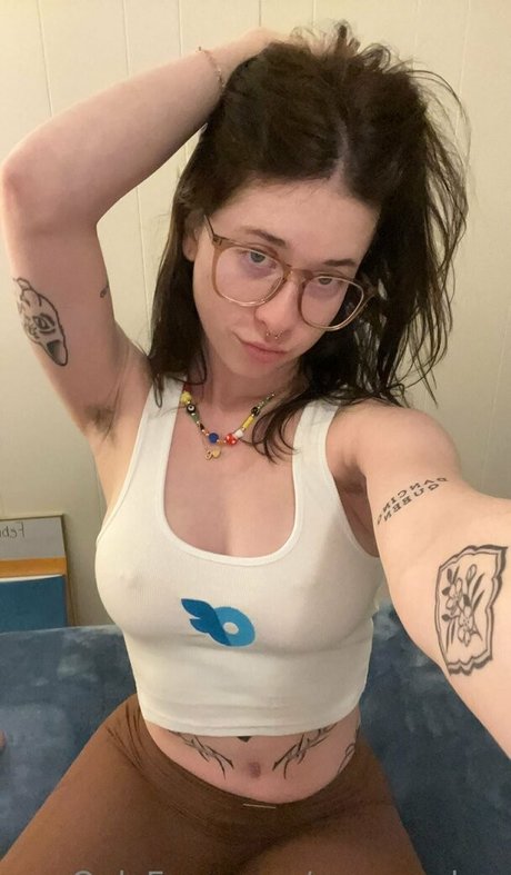 OnlyFansの無料動画 無料セクシー 画像