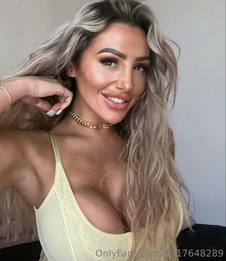 Abigale xo モデル 画像