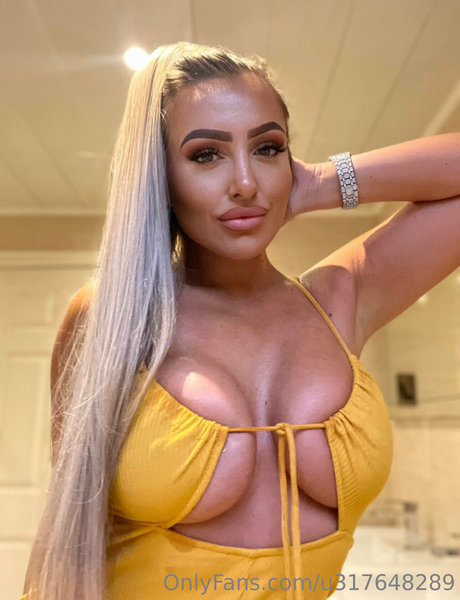 アジア人トゥインクOnlyFans HD 写真