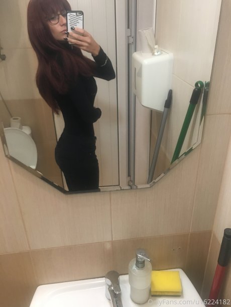 Radosveta アダルト女優 写真