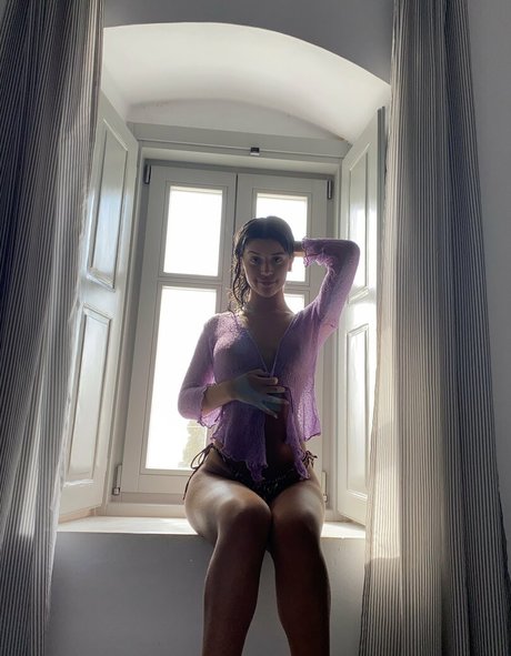 zoexgara xxx女優 写真