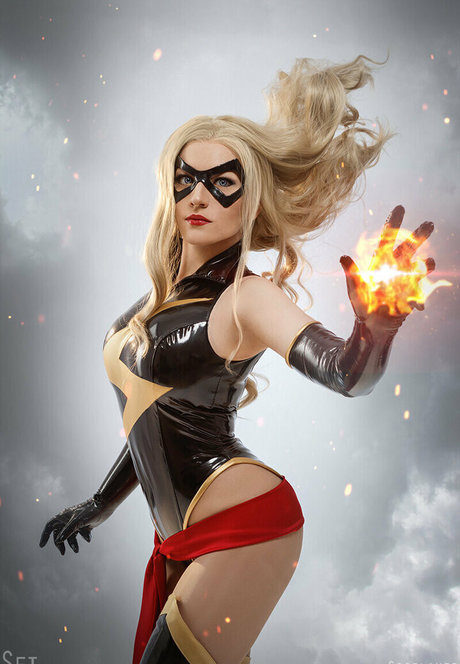 zoevolfcos 素敵なモデル ギャラリー