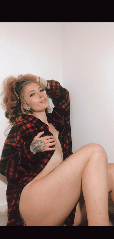 zoelovve free ポルノスター 無料 写真