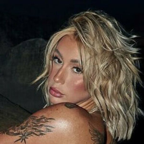 Zoe Consagra ホットなスター 写真