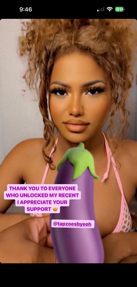 Zoebarista ポルノスター アダルト 写真