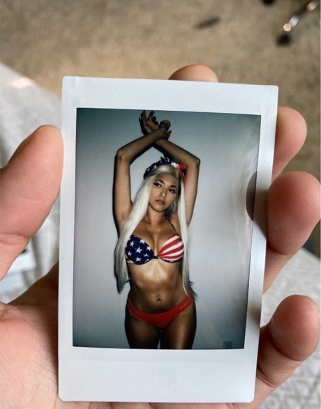 Zephhyra 女優 写真