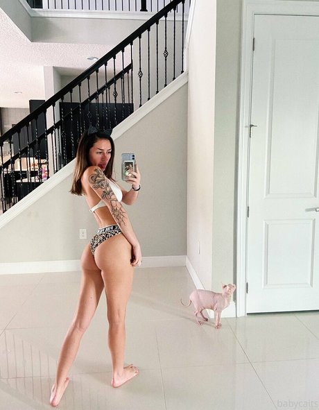 Caitlin Caitlinwoah ポルノ女優 画像