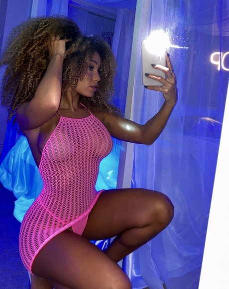 Anabella Carrasco アダルトスター 画像