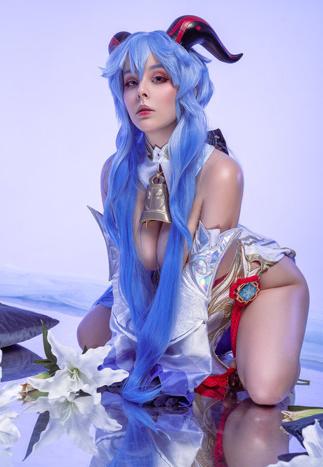 女子高生OnlyFans セクシーヌード 写真