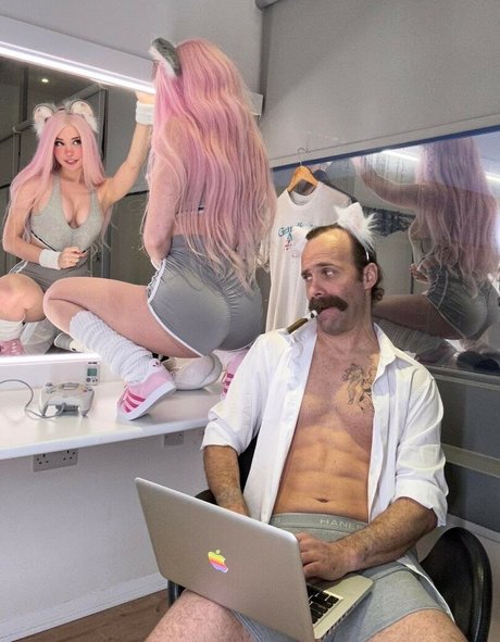 アマチュアペッギングOnlyFans セクシー裸 ギャラリー