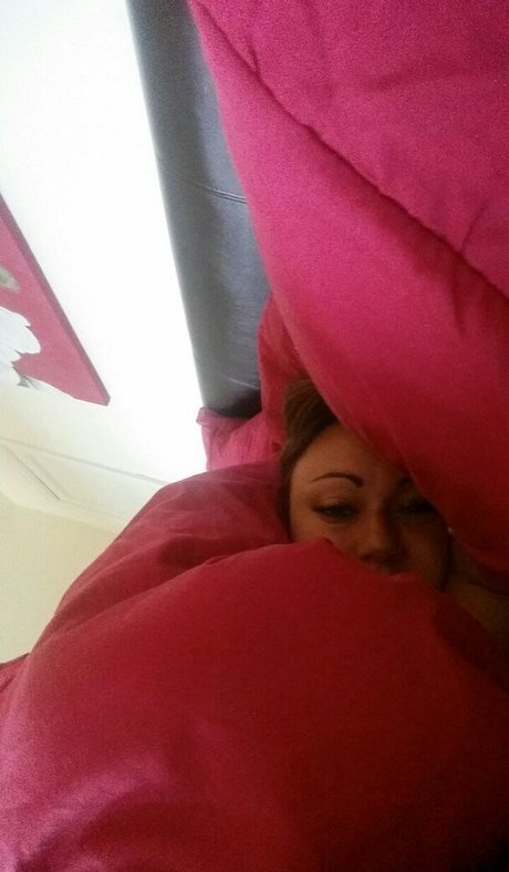 BBW JoJo Exotic 無料モデル 写真