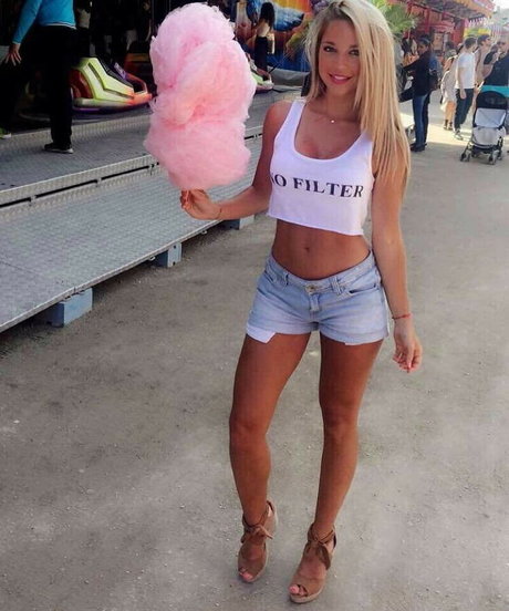 Maddy Burciaga ポルノスター HD 写真