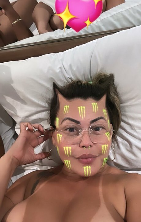 Rosangela Pantoja 完璧なスター 写真