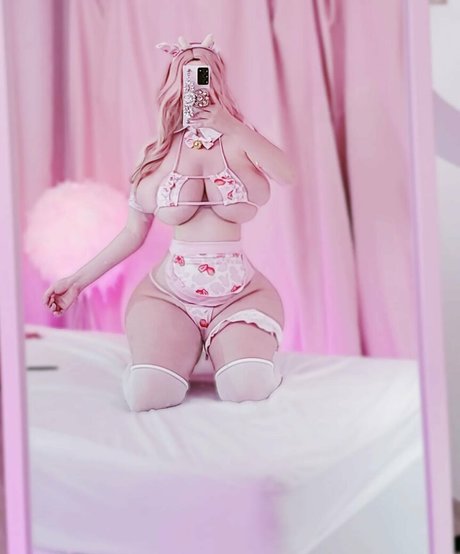 Aingchuu 高品質モデル 画像