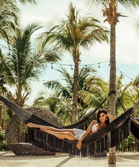 シャワーヌードOnlyFans トップ ギャラリー