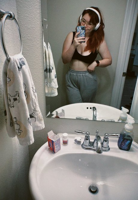 Koolysmiley セクシーなスター 写真