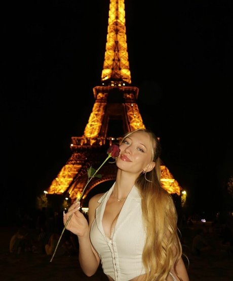 Sophia Diamond アート女優 写真
