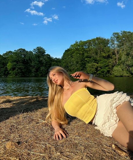 Sophia Diamond ポルノスター ヌード ギャラリー