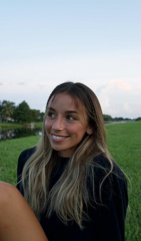 裸の写真 OnlyFans 無料 画像