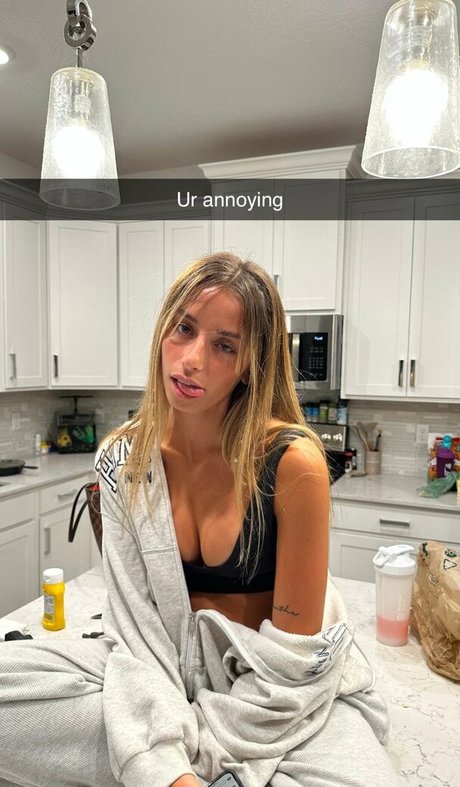 Sadie Mckenna ポルノスター ホット 画像