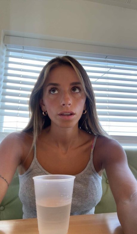 潮吹きマンコOnlyFans 可愛い ギャラリー