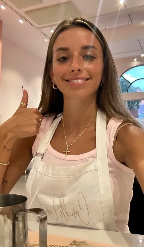 アジアの女性支配OnlyFans セクシーヌード 画像