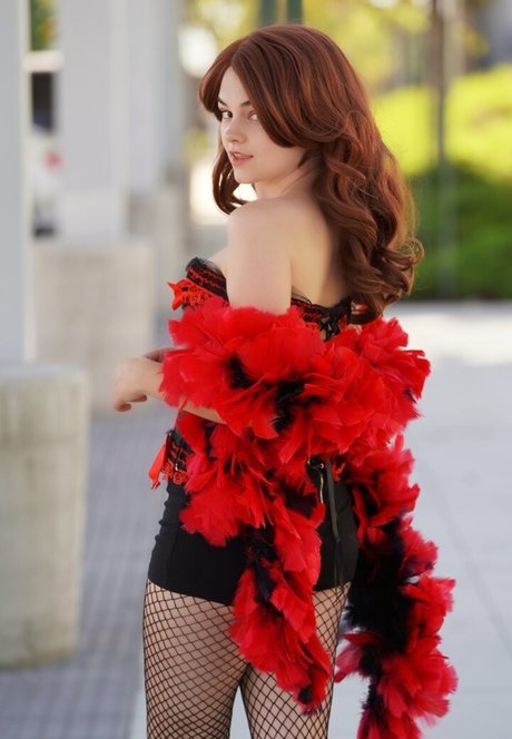 ブルネットの教師OnlyFans 美しい ギャラリー