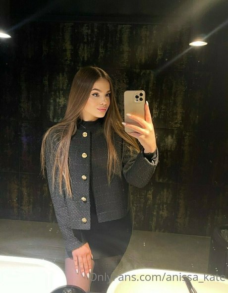 小人エボニーOnlyFans 無料 写真