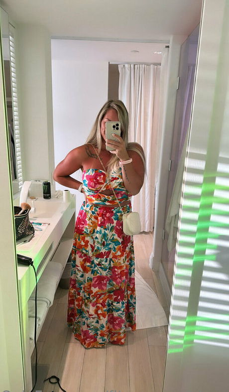 黒のランジェリーOnlyFans エロチック 画像