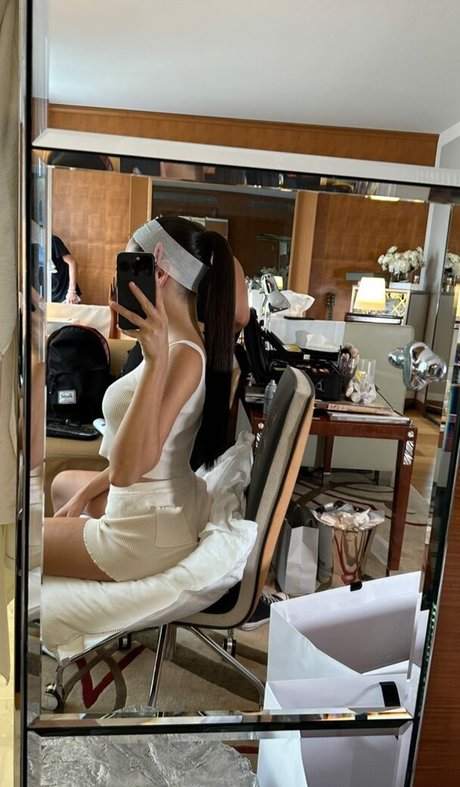 JOI POV OnlyFans セクシーxxx 写真