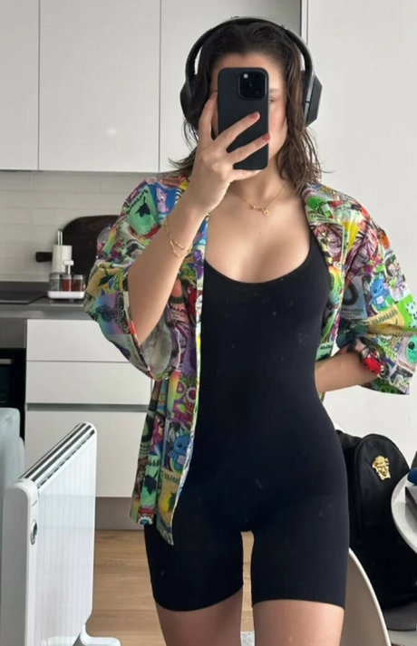 ナイロン足 OnlyFans 美しい裸 写真