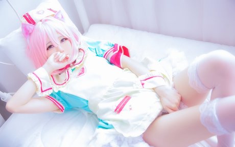 Sally Dorasnow エロティックなモデル 画像