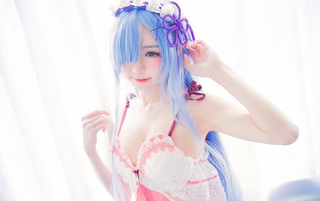 巨乳とお尻のOnlyFans 美しい 画像