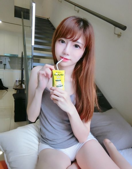 美しいベイビーOnlyFans 可愛い 写真