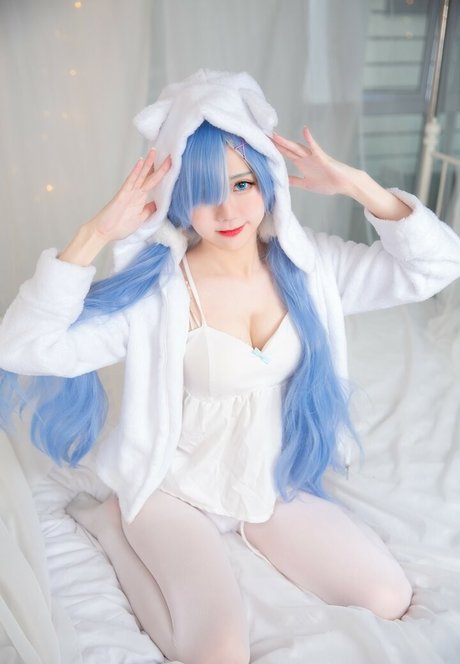 主観視点のアジア人OnlyFans ポルノ 画像