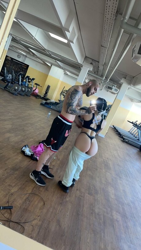 Anjacarina 高品質のスター ギャラリー