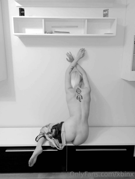 変態エボニーOnlyFans アート裸 写真