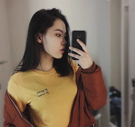 Baby jeyy__jenny sweety_ セックス女優 画像