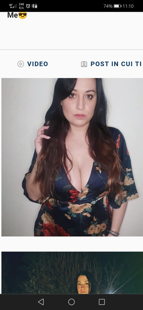 _Arianna Mussi かわいいスター 写真