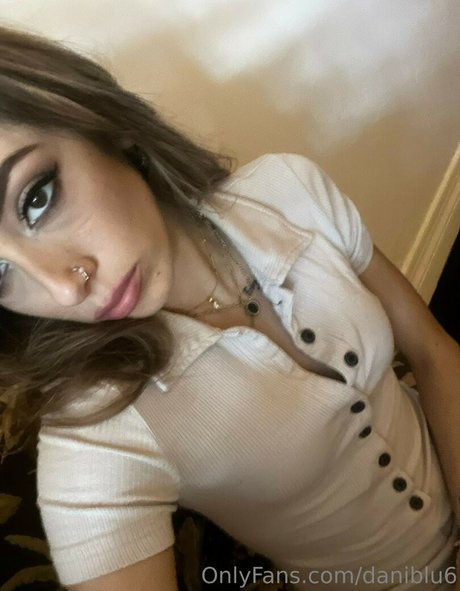 Dani Blu セクシーモデル 画像