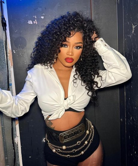 Keke Palmer ポルノスター セックス 写真