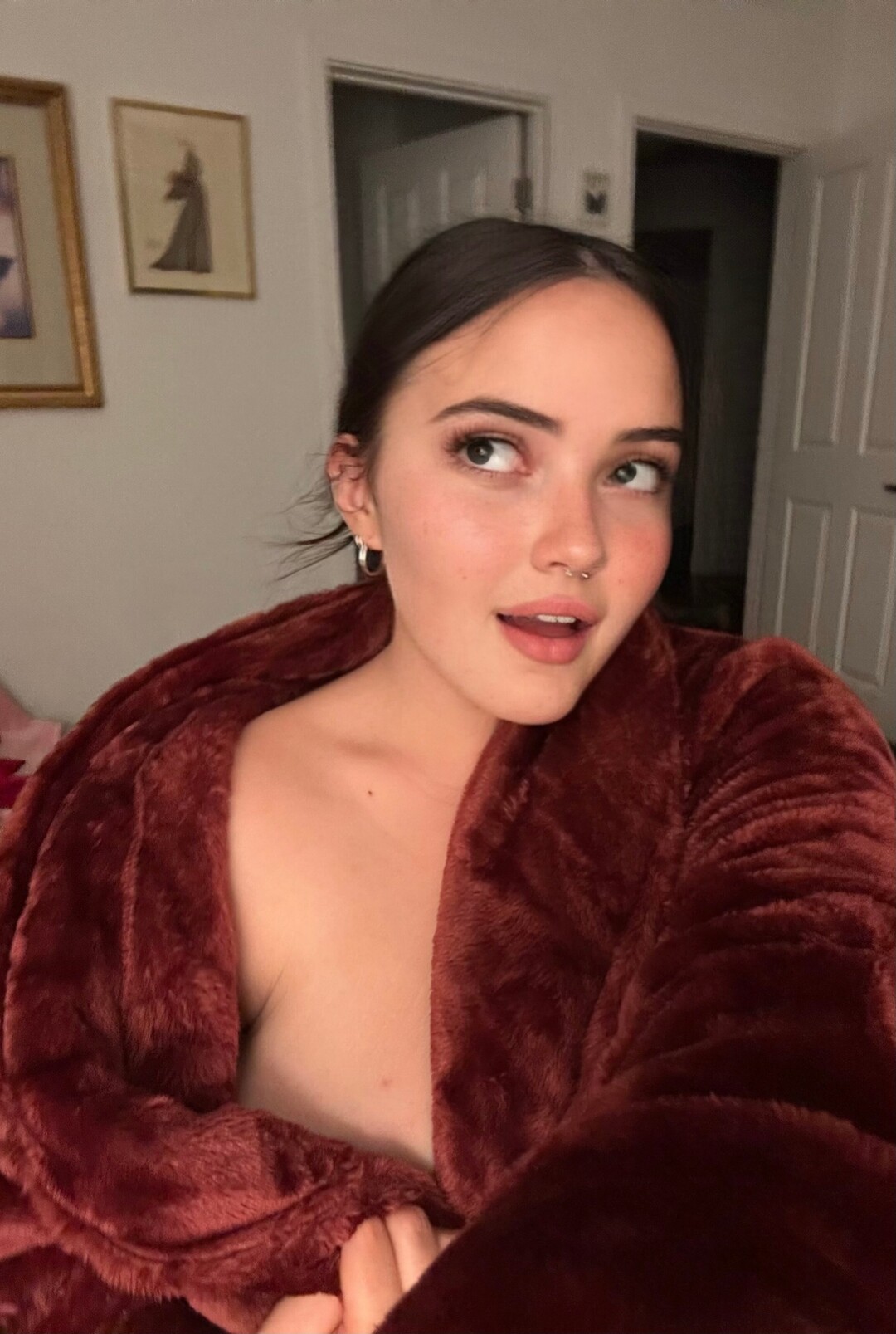 Violet Harmon スター 写真