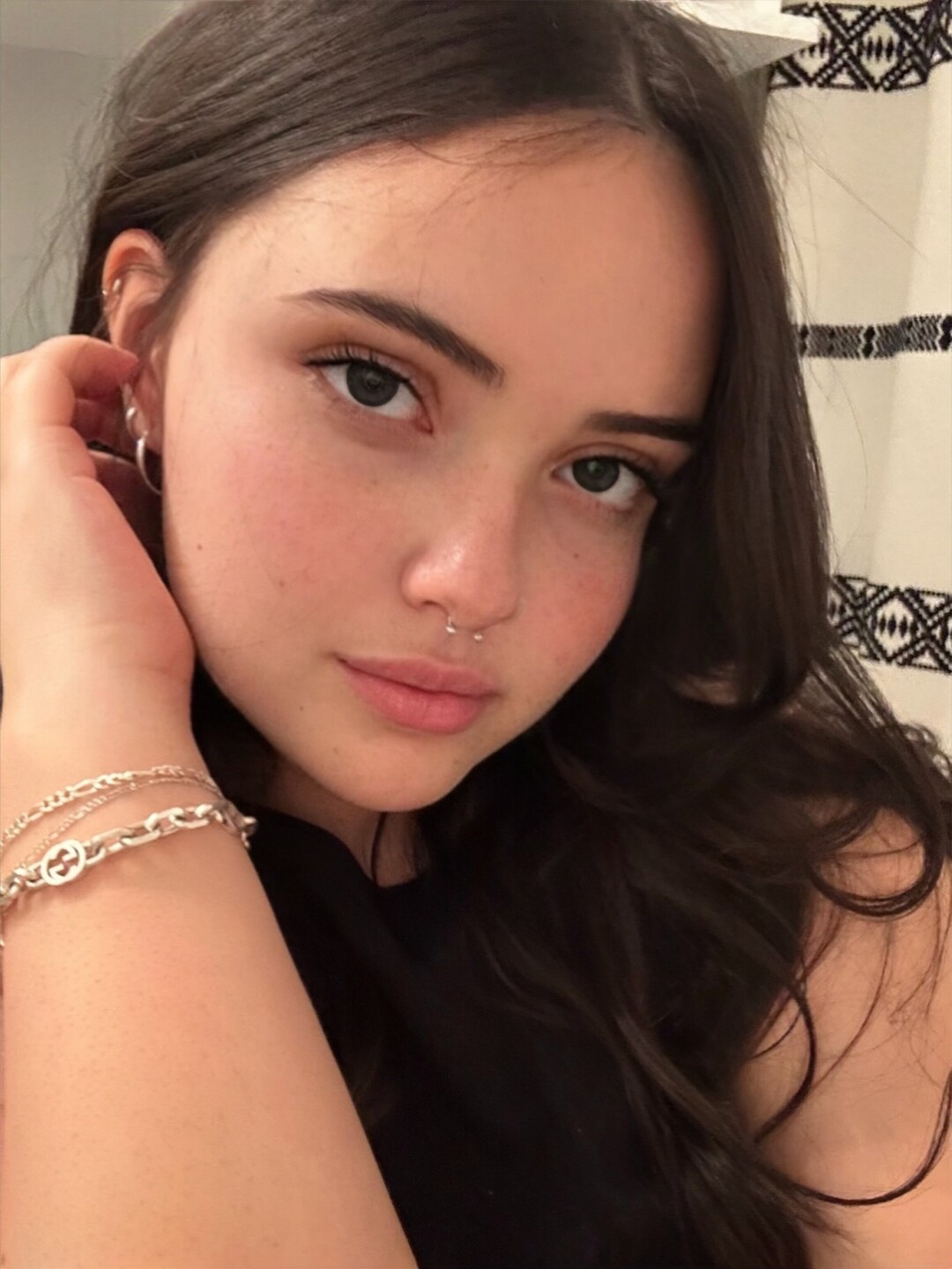 Violet Harmon 完璧なスター 写真