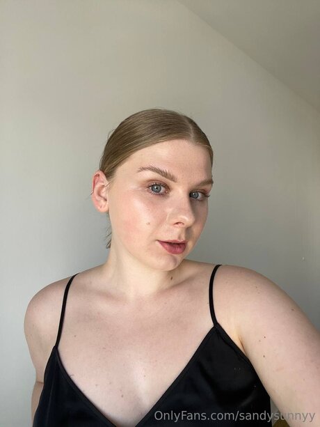 金髪ストリップOnlyFans 裸 アーカイブ